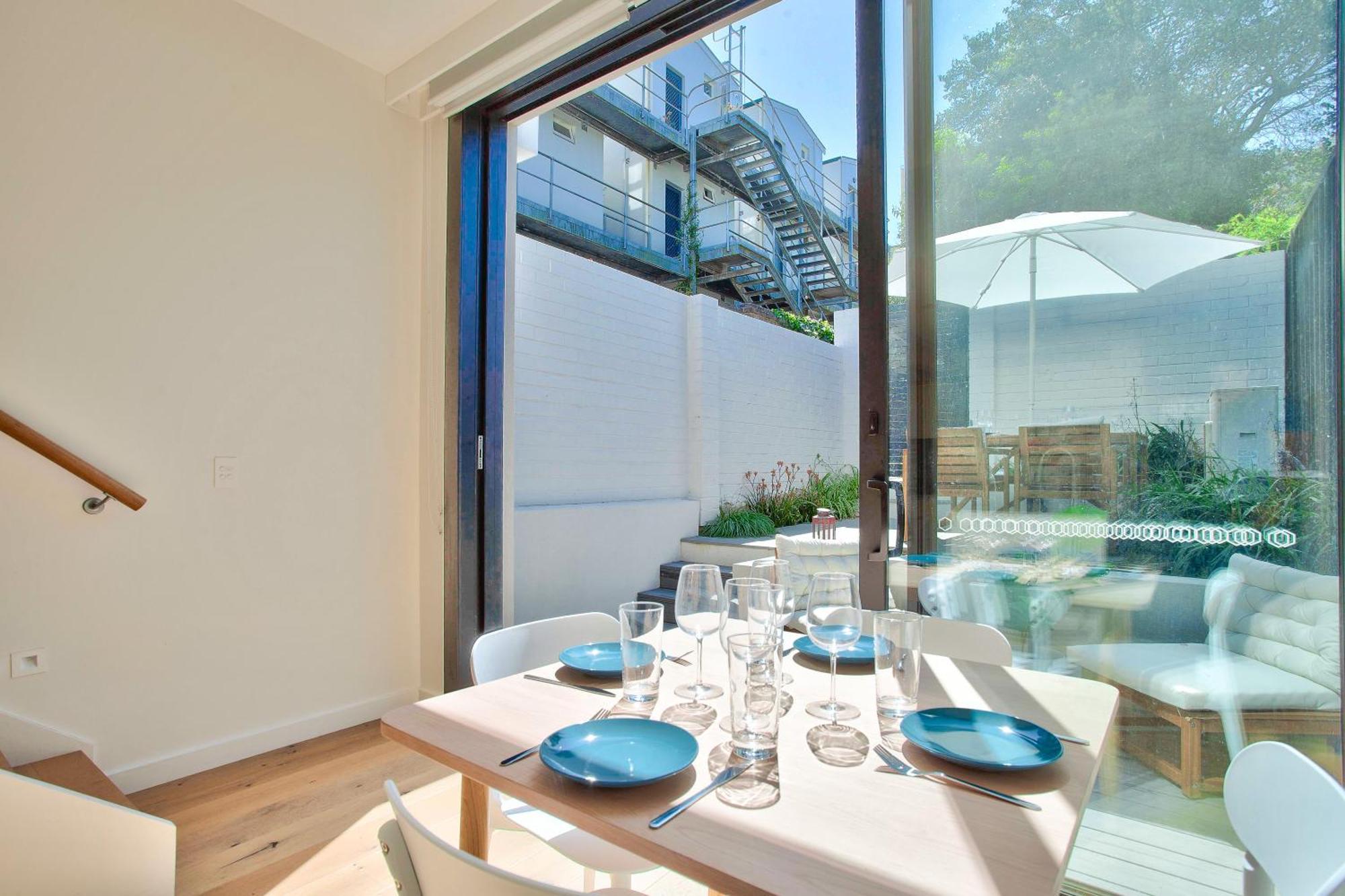 3 Bedrooms - Darling Harbour - Junction St Сидней Экстерьер фото